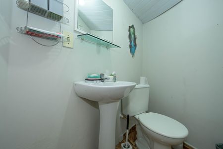Casa à venda com 90m², 2 quartos e sem vaga Casa à venda com 90m², 2 quartos e sem vagaBANHEIRO1