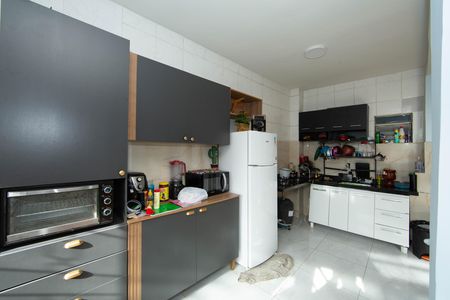 Casa à venda com 90m², 2 quartos e sem vaga Casa à venda com 90m², 2 quartos e sem vagaCOZINHA
