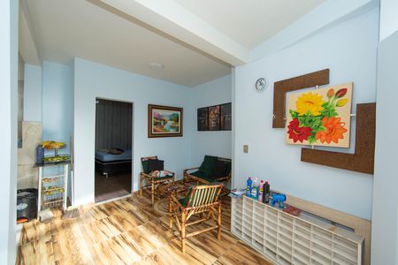 Casa à venda com 90m², 2 quartos e sem vaga Casa à venda com 90m², 2 quartos e sem vagaSALA
