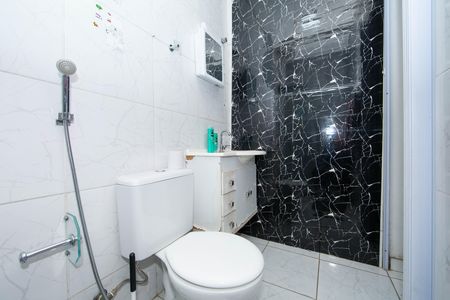 Casa à venda com 90m², 2 quartos e sem vaga Casa à venda com 90m², 2 quartos e sem vagaBANHEIRO2