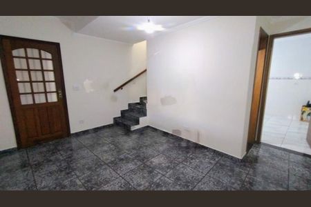 Casa à venda com 2 quartos, 142m² em Cidade Domitila, São Paulo