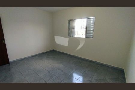 Casa à venda com 142m², 2 quartos e 2 vagas