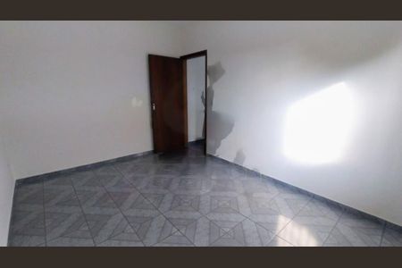 Casa à venda com 2 quartos, 142m² em Cidade Domitila, São Paulo