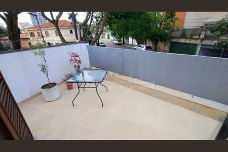 Casa à venda com 126m², 2 quartos e 1 vaga