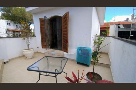 Casa à venda com 126m², 2 quartos e 1 vaga