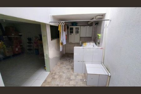 Casa à venda com 126m², 2 quartos e 1 vaga