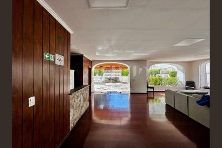 Apartamento à venda com 60m², 2 quartos e 1 vaga