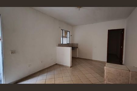 Casa para alugar com 1 quarto, 20m² em Vila Francos, São Paulo