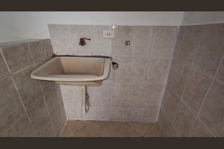 Casa para alugar com 1 quarto, 20m² em Vila Francos, São Paulo