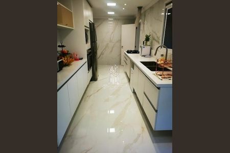 Apartamento à venda com 3 quartos, 223m² em Vila Morumbi, São Paulo