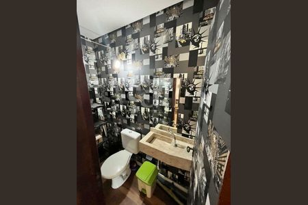 Casa à venda com 175m², 3 quartos e 4 vagas