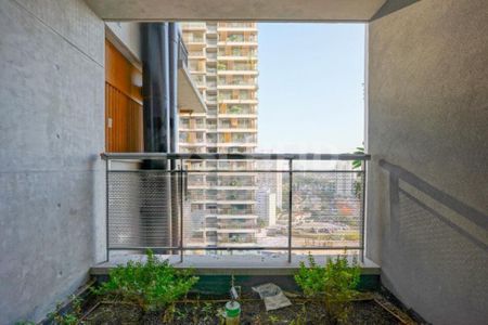 Apartamento à venda com 3 quartos, 197m² em Jardim das Acacias, São Paulo