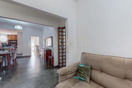 Casa à venda com 4 quartos, 220m² em Indianópolis, São Paulo