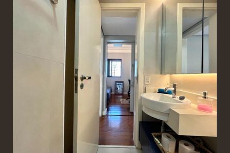 Apartamento à venda com 75m², 2 quartos e 3 vagas