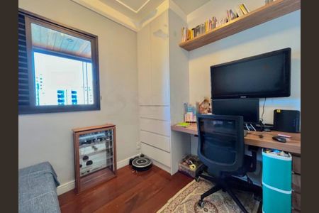 Apartamento à venda com 75m², 2 quartos e 3 vagas