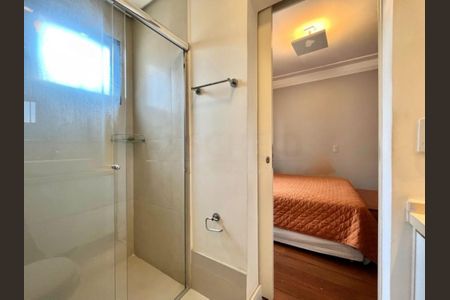 Apartamento à venda com 75m², 2 quartos e 3 vagas