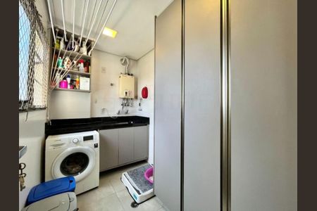 Apartamento à venda com 75m², 2 quartos e 3 vagas