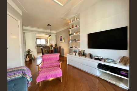 Apartamento à venda com 75m², 2 quartos e 3 vagas