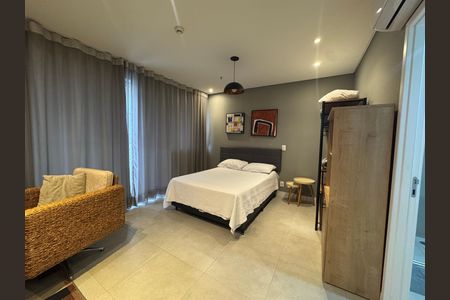 Studio para alugar com 34m², 1 quarto e 1 vaga Studio para alugar com 34m², 1 quarto e 1 vagaQuarto