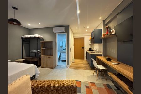 Studio para alugar com 34m², 1 quarto e 1 vaga Studio para alugar com 34m², 1 quarto e 1 vagaQuarto
