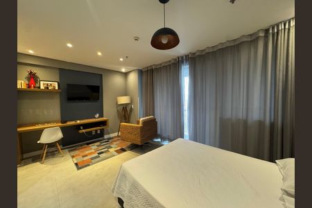 Studio para alugar com 34m², 1 quarto e 1 vaga Studio para alugar com 34m², 1 quarto e 1 vagaQuarto
