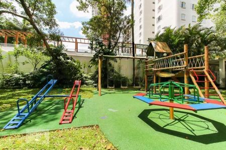 Apartamento à venda com 3 quartos, 127m² em Vila Sofia, São Paulo