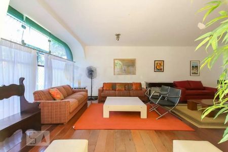 Apartamento à venda com 3 quartos, 127m² em Vila Sofia, São Paulo