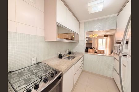 Apartamento para alugar com 78m², 2 quartos e 2 vagasCozinha