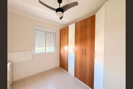 Apartamento para alugar com 78m², 2 quartos e 2 vagasQuarto