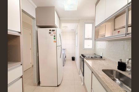 Apartamento para alugar com 78m², 2 quartos e 2 vagasCozinha
