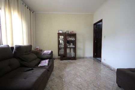 Casa à venda com 290m², 3 quartos e 5 vagas Casa à venda com 290m², 3 quartos e 5 vagasSala