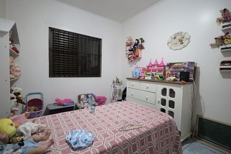Casa à venda com 290m², 3 quartos e 5 vagas Casa à venda com 290m², 3 quartos e 5 vagasQuarto 2