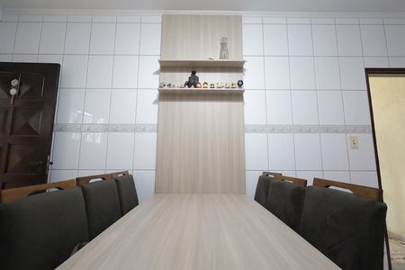 Casa à venda com 290m², 3 quartos e 5 vagas Casa à venda com 290m², 3 quartos e 5 vagasCozinha