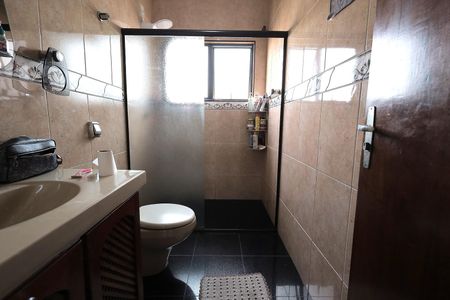 Casa à venda com 290m², 3 quartos e 5 vagas Casa à venda com 290m², 3 quartos e 5 vagasBanheiro Suíte