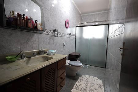 Casa à venda com 290m², 3 quartos e 5 vagas Casa à venda com 290m², 3 quartos e 5 vagasBanheiro