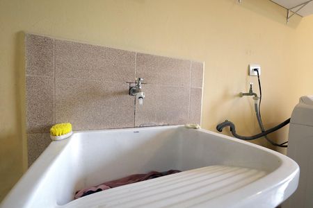 Casa à venda com 290m², 3 quartos e 5 vagas Casa à venda com 290m², 3 quartos e 5 vagasÁrea de Serviço