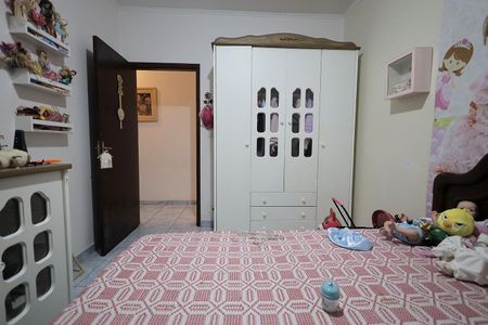Casa à venda com 290m², 3 quartos e 5 vagas Casa à venda com 290m², 3 quartos e 5 vagasQuarto 2