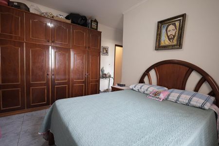 Casa à venda com 290m², 3 quartos e 5 vagas Casa à venda com 290m², 3 quartos e 5 vagasQuarto Suíte