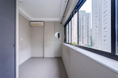 Apartamento à venda com 45m², 2 quartos e 1 vaga