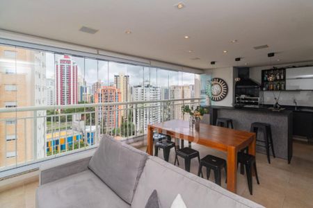 Apartamento à venda com 3 quartos, 146m² em Vila Alexandria, São Paulo