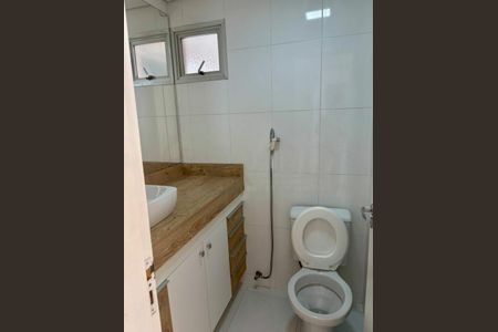 Apartamento à venda com 64m², 2 quartos e 1 vaga