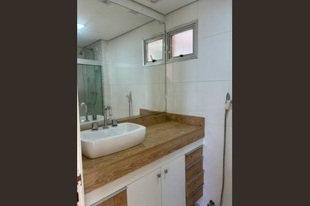 Apartamento à venda com 64m², 2 quartos e 1 vaga