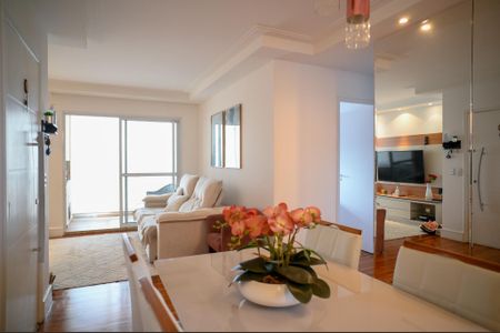 Apartamento à venda com 87m², 3 quartos e 2 vagas Apartamento à venda com 87m², 3 quartos e 2 vagasSala