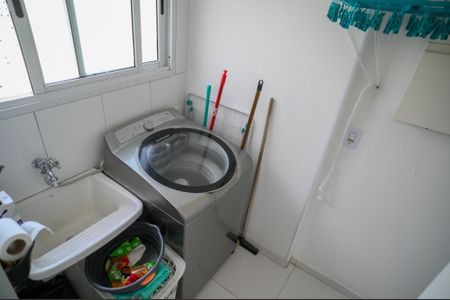 Apartamento à venda com 87m², 3 quartos e 2 vagas Apartamento à venda com 87m², 3 quartos e 2 vagasÁrea de Serviço