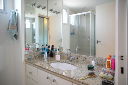 Apartamento à venda com 87m², 3 quartos e 2 vagas Apartamento à venda com 87m², 3 quartos e 2 vagasBanheiro Quarto 3 - Suite