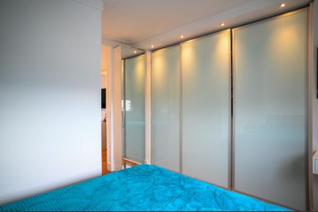 Apartamento à venda com 87m², 3 quartos e 2 vagas Apartamento à venda com 87m², 3 quartos e 2 vagasQuarto 3 - Suite
