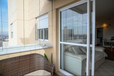 Apartamento à venda com 87m², 3 quartos e 2 vagas Apartamento à venda com 87m², 3 quartos e 2 vagasVaranda