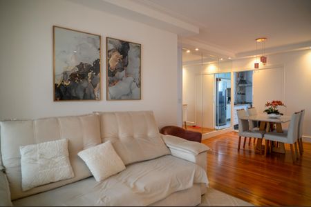 Apartamento à venda com 87m², 3 quartos e 2 vagas Apartamento à venda com 87m², 3 quartos e 2 vagasSala