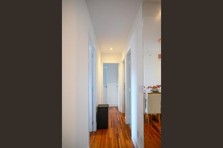 Apartamento à venda com 87m², 3 quartos e 2 vagas Apartamento à venda com 87m², 3 quartos e 2 vagasCorredor