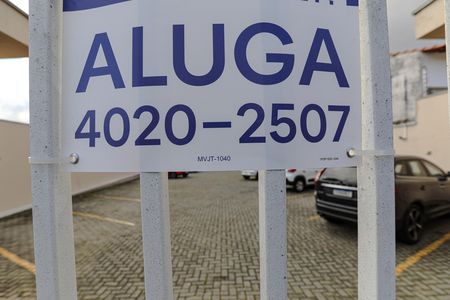 Apartamento para alugar com 57m², 2 quartos e 1 vaga Apartamento para alugar com 57m², 2 quartos e 1 vagaPlaquinha